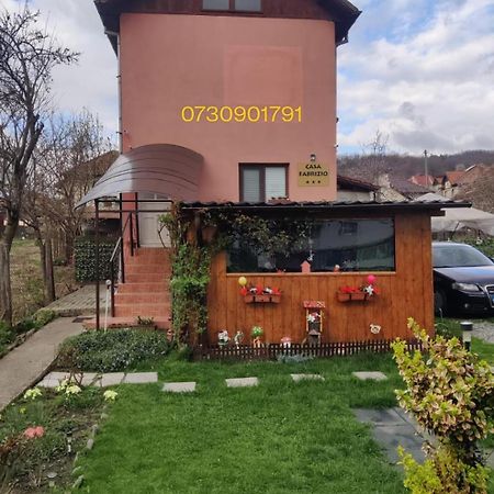 Casa Fabrizio Hotel Călimăneşti Exterior foto